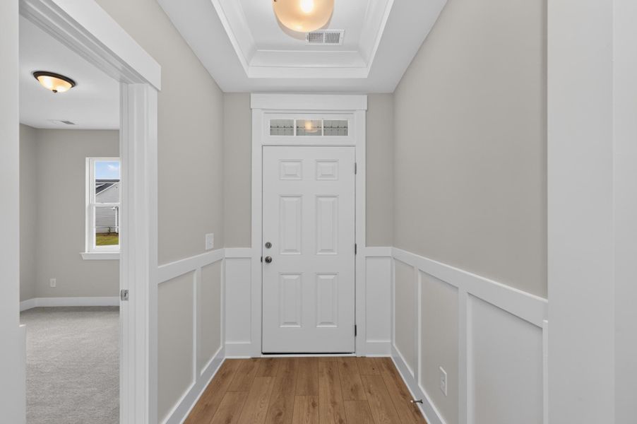 Spacious, unfurnished interior of a new home in Highland Bluff, Aiken (Image 11).