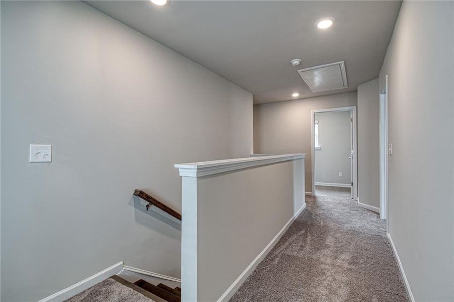 Spacious, unfurnished interior of a new home in Alcovy Village, Lawrenceville (Image 20).