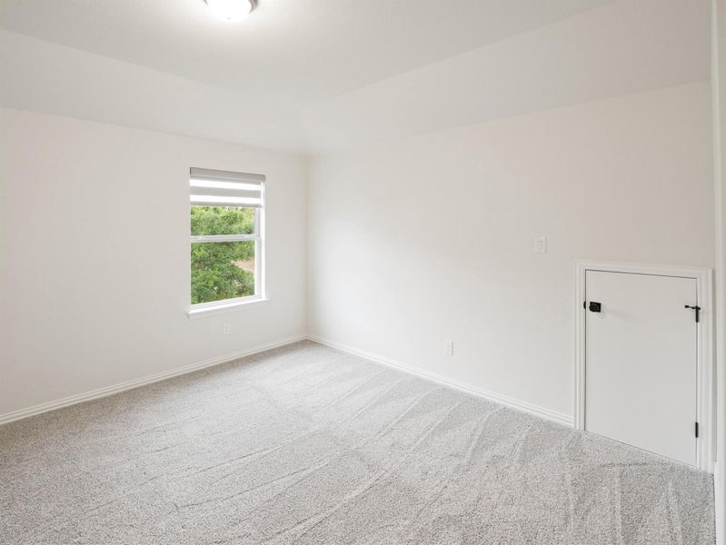 Spacious, unfurnished interior of a new home in , Georgetown (Image 25).