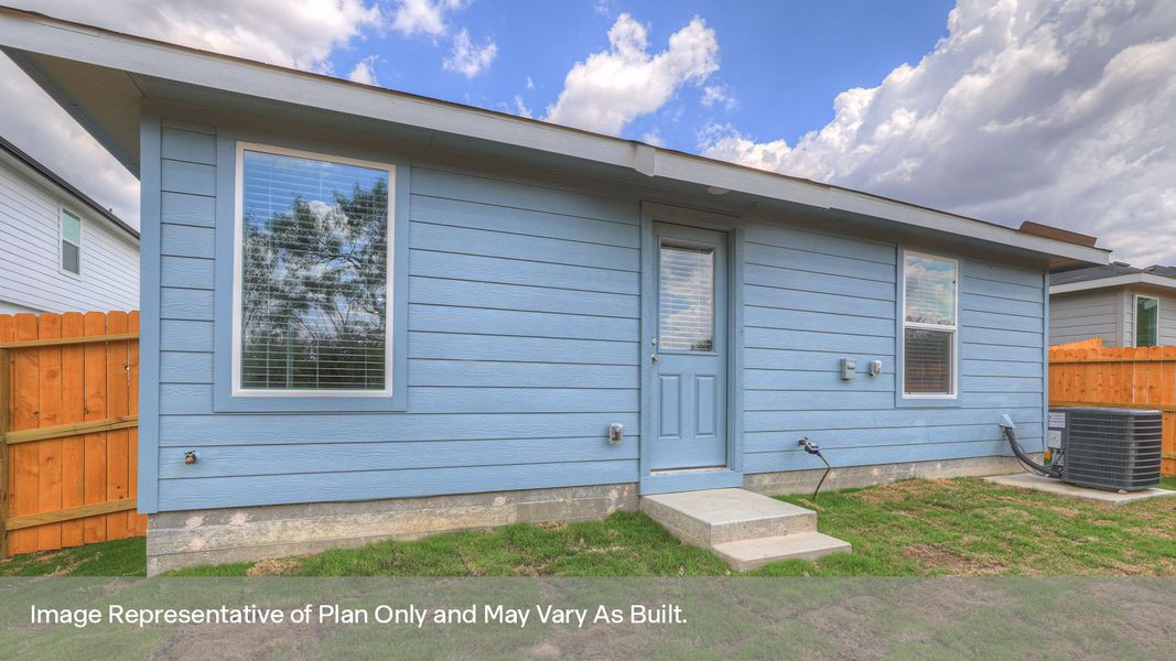 Representative exterior details of a home built from the The Barton by D.R. Horton in Sunset Oaks, Maxwell (Image 3). Representative exterior details of a home built from the The Barton by D.R. Horton in Sunset Oaks, Maxwell (Image 3).