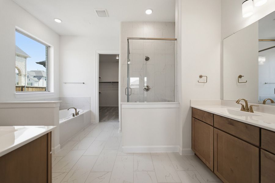 Furnished interior view inside a new home in Sonoma Verde, Heath (Image 16).