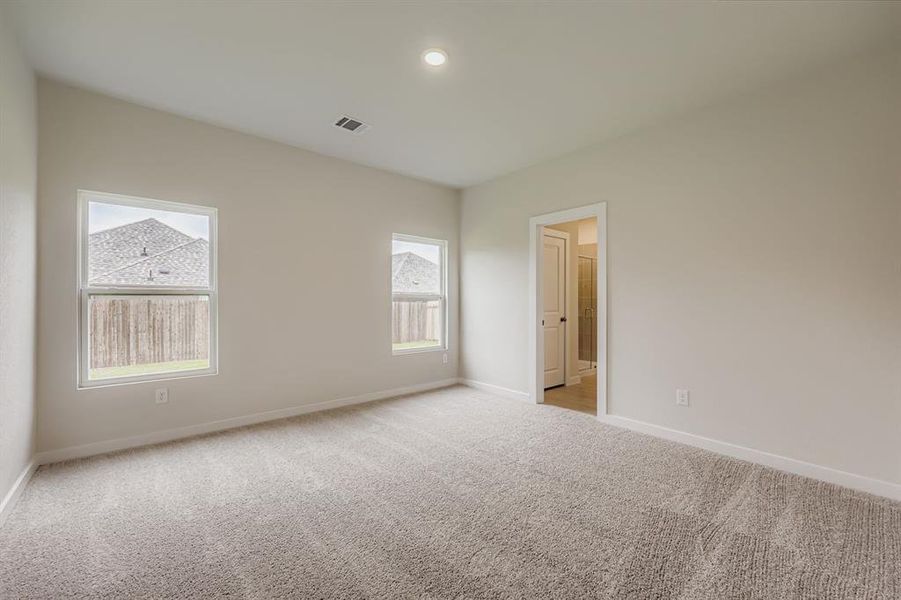 Spacious, unfurnished interior of a new home in MiraVerde, Crowley (Image 10). Spacious, unfurnished interior of a new home in MiraVerde, Crowley (Image 10).