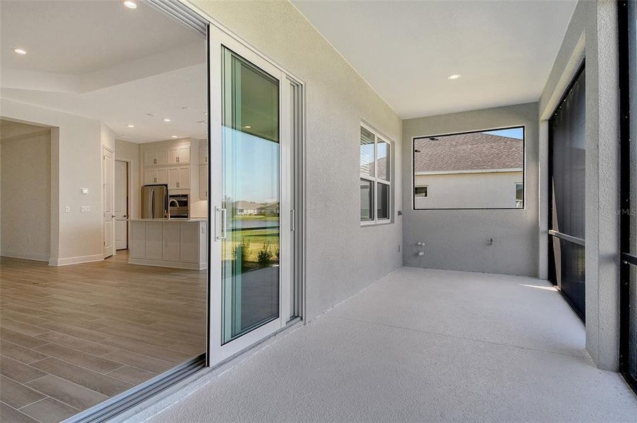 Spacious, unfurnished interior of a new home in Canoe Creek, Parrish (Image 36).