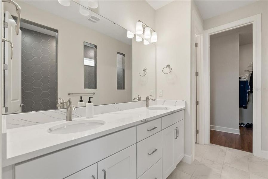 Furnished interior view inside a new home in , Winter Garden (Image 42).