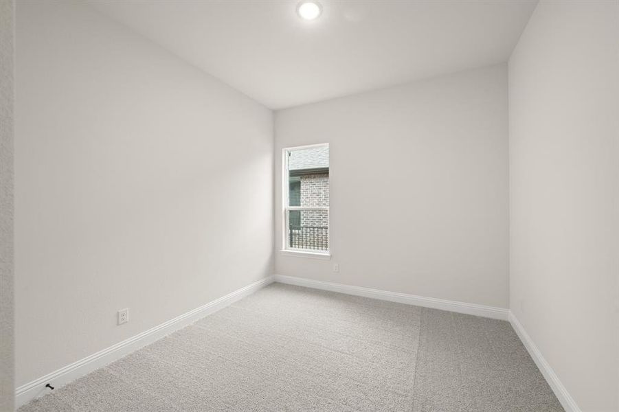 389 Paddle Boat- Bedroom-3342