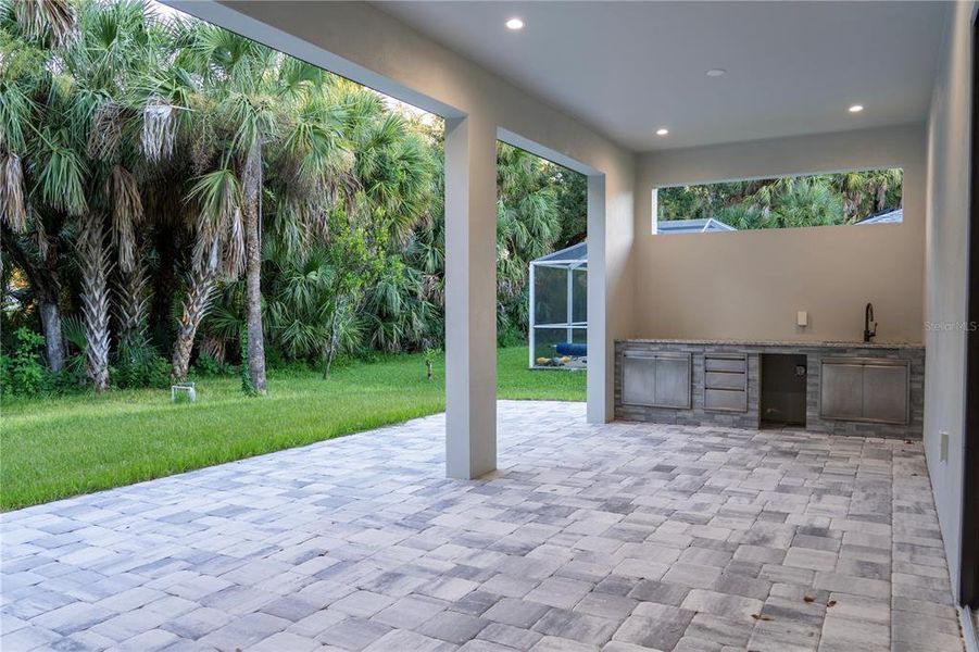 Image 53 of a home in .