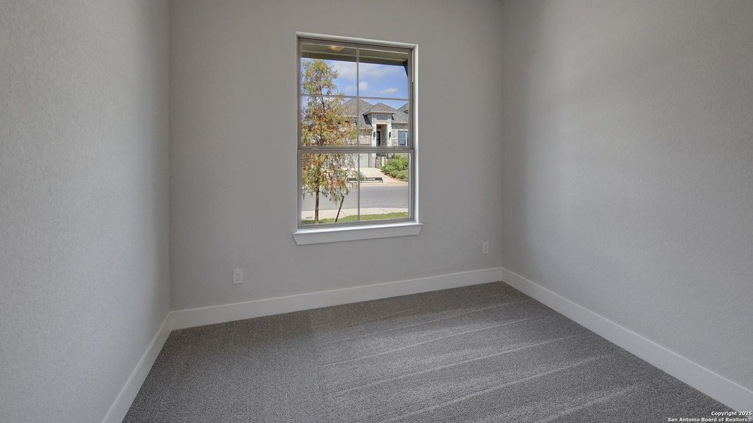 Spacious, unfurnished interior of a new home in Kallison Ranch 45', San Antonio (Image 23).