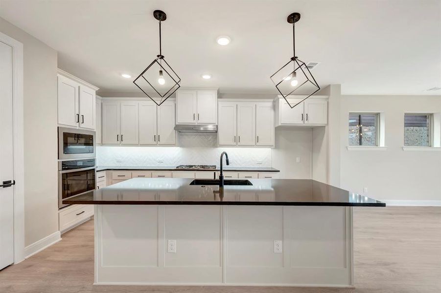 Furnished interior view inside a new home in Mantua Point Classics, Van Alstyne (Image 10).