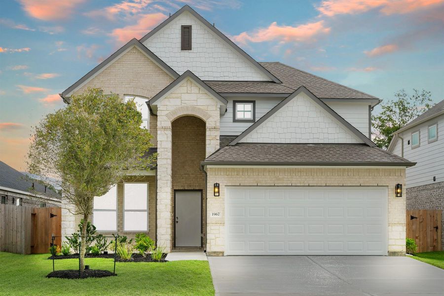 Front exterior of a new home in Barton Creek Ranch, Conroe, TX, highlighting curb appeal (Image 17). Front exterior of a new home in Barton Creek Ranch, Conroe, TX, highlighting curb appeal (Image 17).