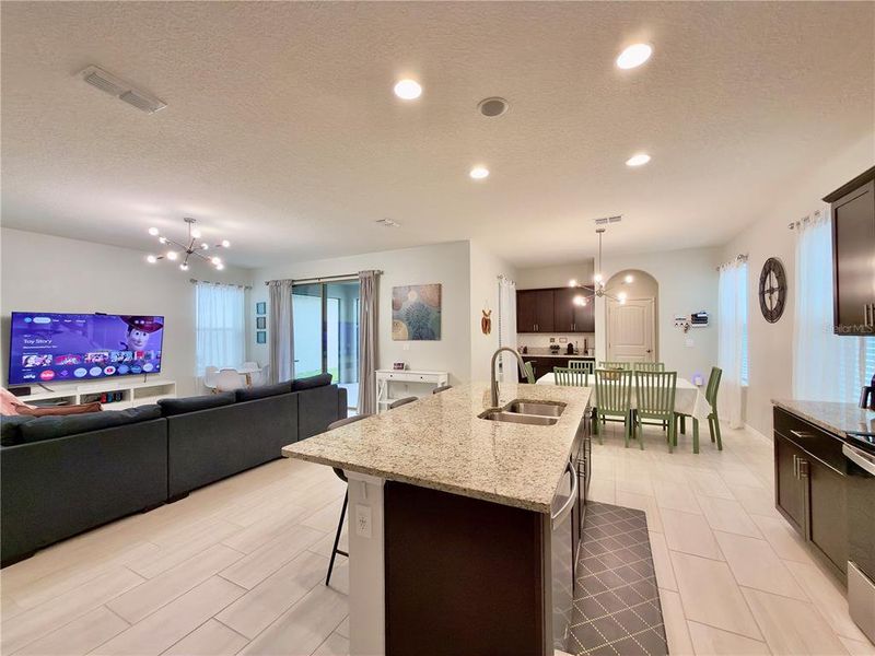Furnished interior view inside a new home in Waterleigh, Winter Garden (Image 32). Furnished interior view inside a new home in Waterleigh, Winter Garden (Image 32).