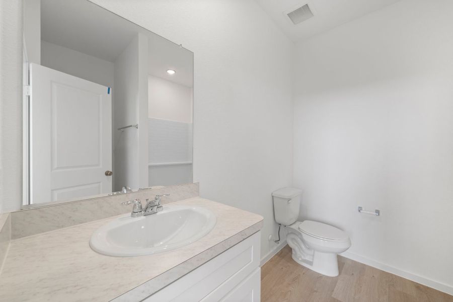 Owner's Bathroom Owner's Bathroom