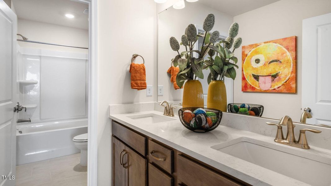 galvin-ridge-manor-model-213-umstead-str