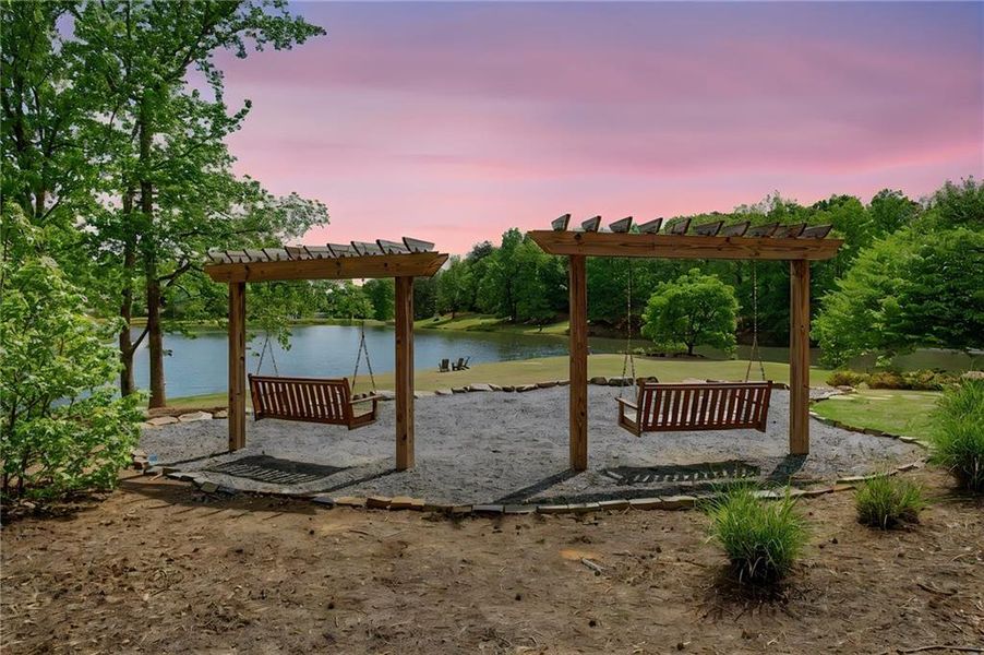 Community amenities in , Hoschton (Image 40).