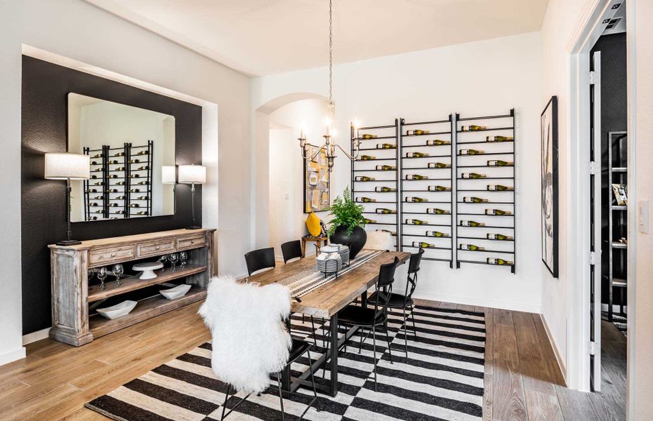 Representative furnished interior of a home built from the Dorchester by Highland Homes in Sandbrock Ranch, Aubrey (Image 28).