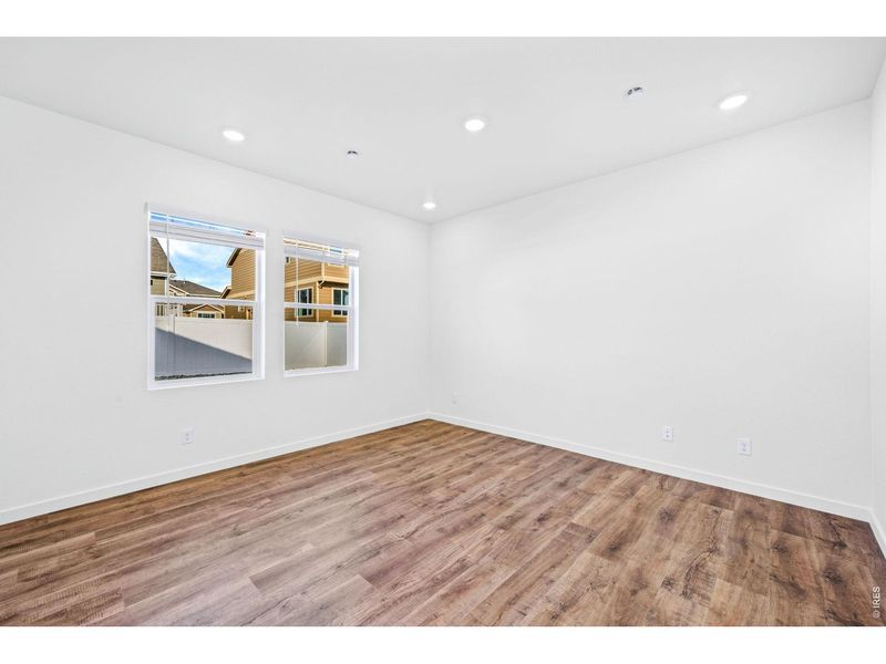 Spacious, unfurnished interior of a new home in Union Colony West, Greeley (Image 14).