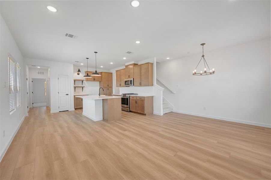 Image 27 of a home in Providence Commons.