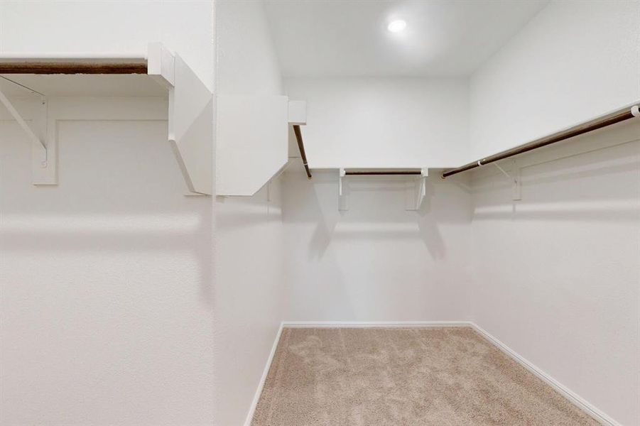 Spacious, unfurnished interior of a new home in Prairie Ridge at Goodland, Venus (Image 19).