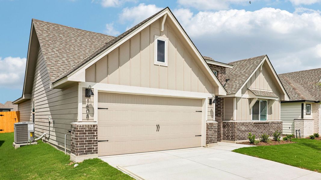 Front exterior of a new home in Oak Ridge, Temple, TX, highlighting curb appeal (Image 18).