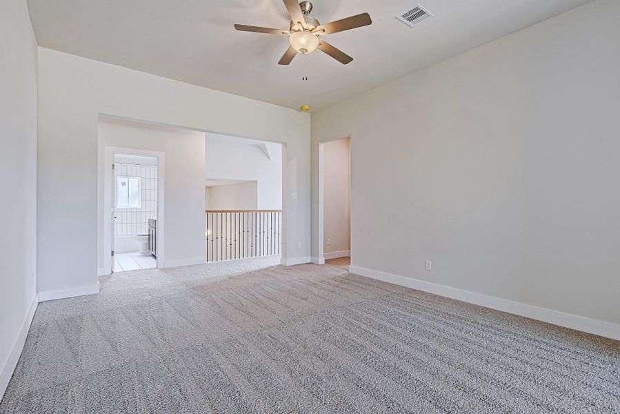 Spacious, unfurnished interior of a new home in WaterStone, Montgomery (Image 23). Spacious, unfurnished interior of a new home in WaterStone, Montgomery (Image 23).