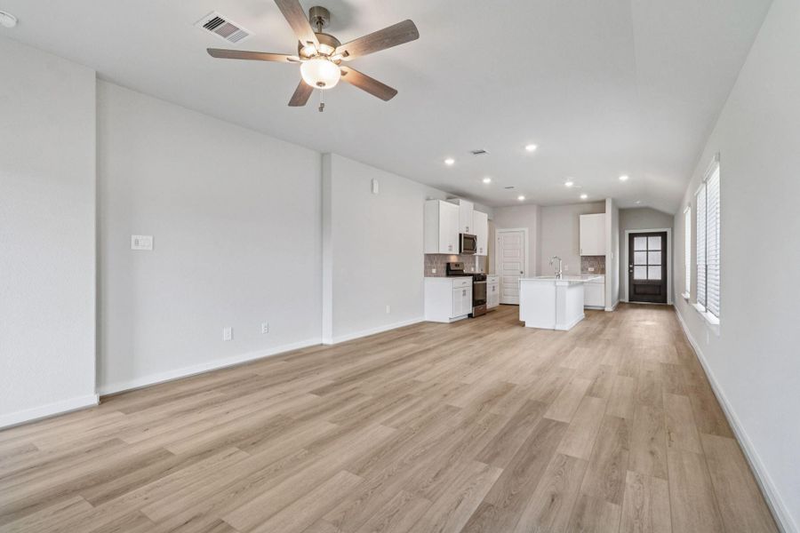 Image 33 of a home in Landing Meadows - Traditional Series. Image 33 of a home in Landing Meadows - Traditional Series.