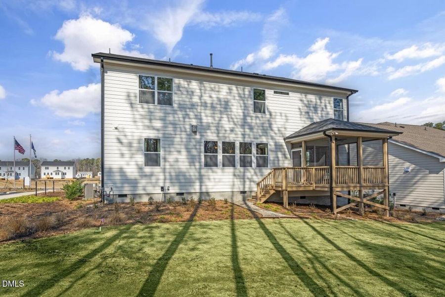 RDU_HighGroveOaks_Prescott_Model_Exterio RDU_HighGroveOaks_Prescott_Model_Exterio