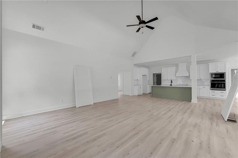 Spacious, unfurnished interior of a new home in , Lavonia (Image 35).