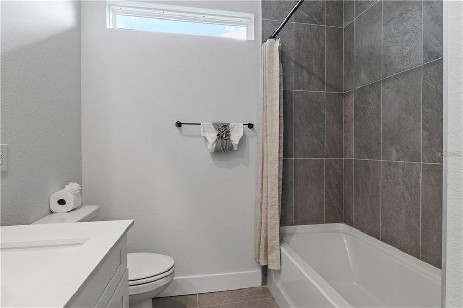 Furnished interior view inside a new home in Palm Coast, Palm Coast (Image 4).