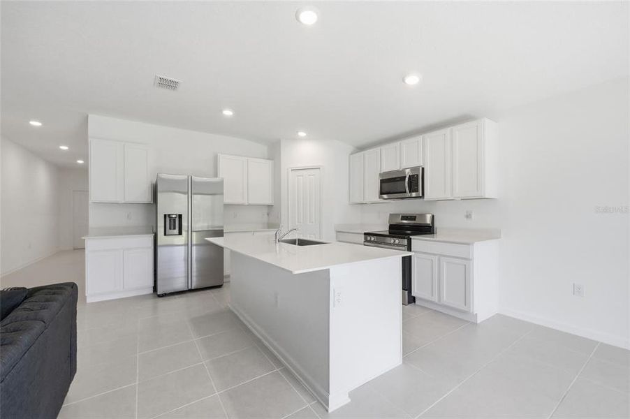 Furnished interior view inside a new home in Oak Hammock, Deland (Image 9). Furnished interior view inside a new home in Oak Hammock, Deland (Image 9).