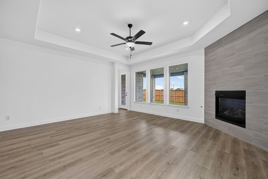 Spacious, unfurnished interior of a new home in The Ranch at Uptown Celina, Celina (Image 16).