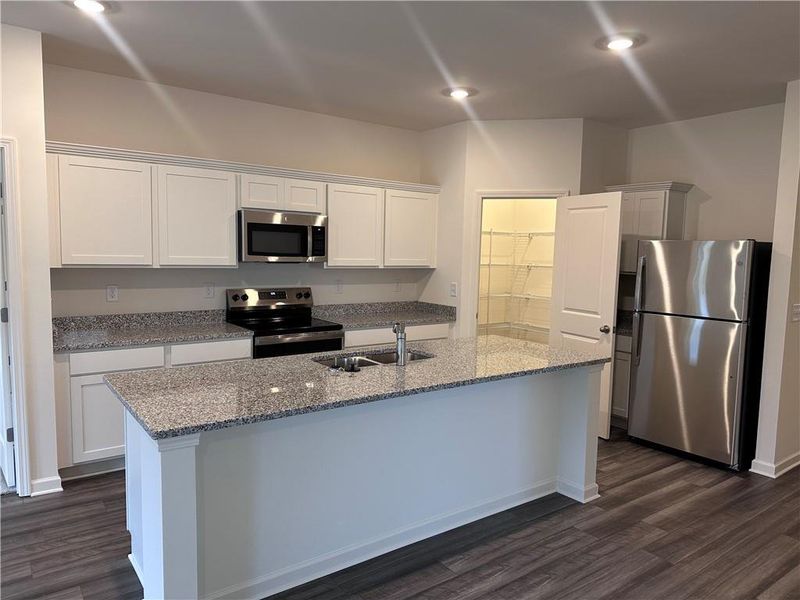 Furnished interior view inside a new home in Mt. Tabor Ridge, Dallas (Image 4). Furnished interior view inside a new home in Mt. Tabor Ridge, Dallas (Image 4).