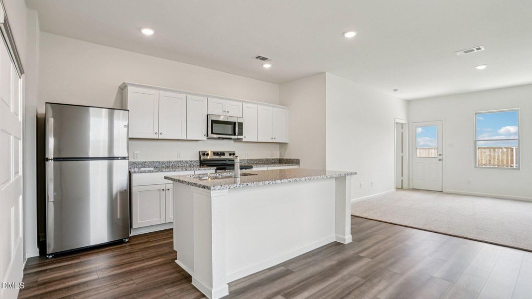 12-web-or-mls-Coness St-S2606-012 12-web-or-mls-Coness St-S2606-012