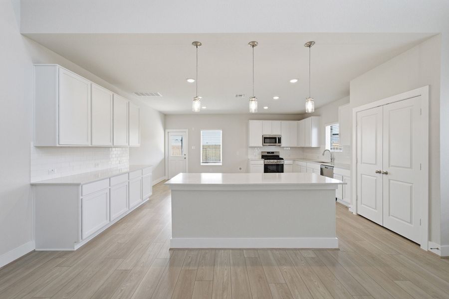Furnished interior view inside a new home in Sunfield, Buda (Image 9).