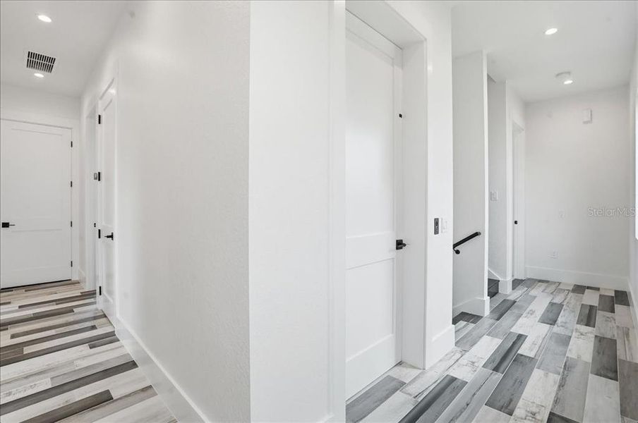 Spacious, unfurnished interior of a new home in , Englewood (Image 53).