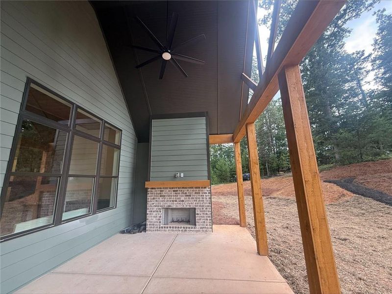 Exterior details and patio area of a home in Blue Mountain Creek, Morganton (Image 4).
