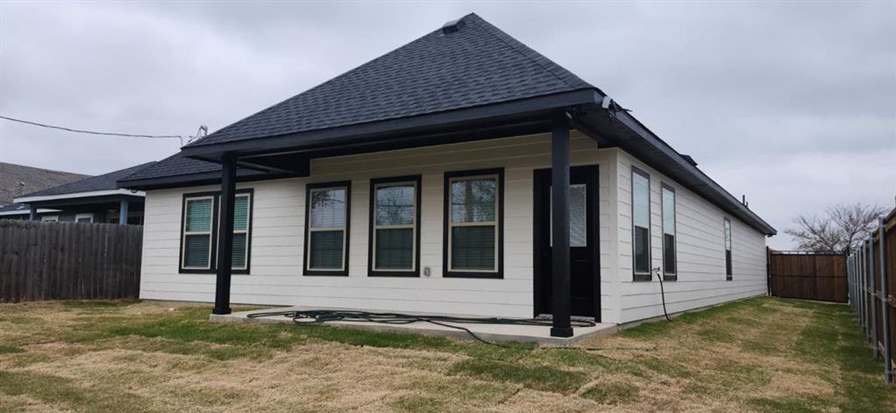 Exterior details and patio area of a home in , Fort Worth (Image 2).