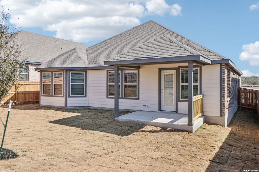 Exterior details and patio area of a home in Arcadia Ridge - Classic Series, San Antonio (Image 30).
