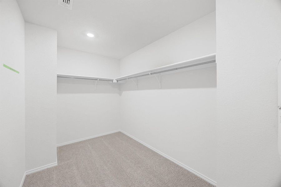 Spacious, unfurnished interior of a new home in Retreat at San Gabriel, Georgetown (Image 17).