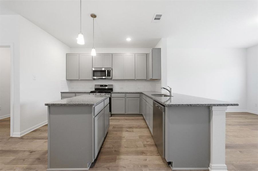 Furnished interior view inside a new home in Westridge, McKinney (Image 11).