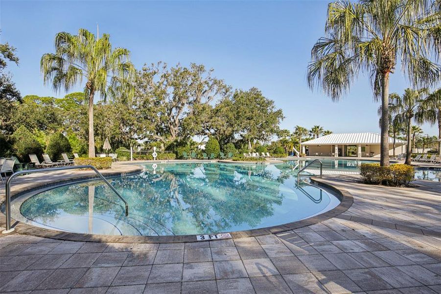 Community amenities in , Parrish (Image 28).