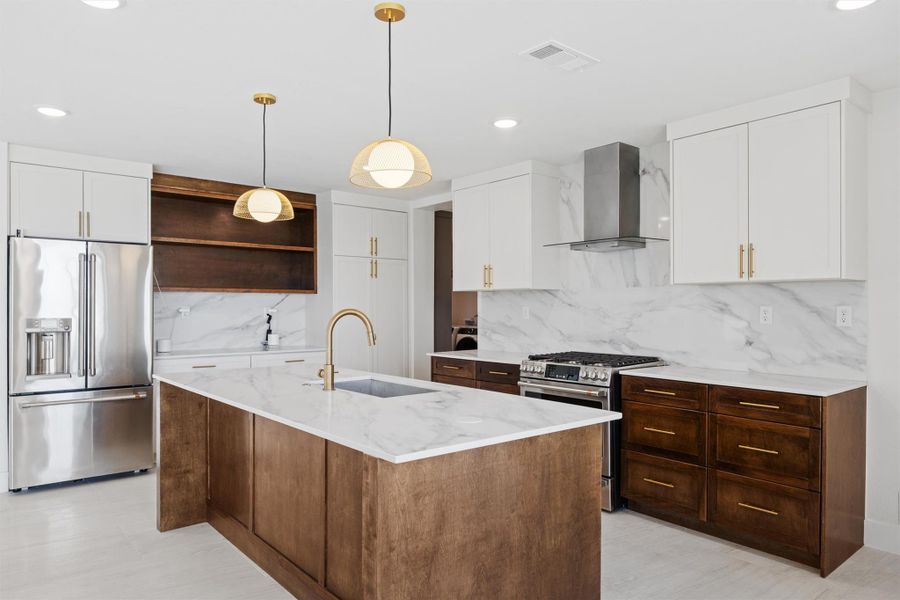 Furnished interior view inside a new home in , Georgetown (Image 21).