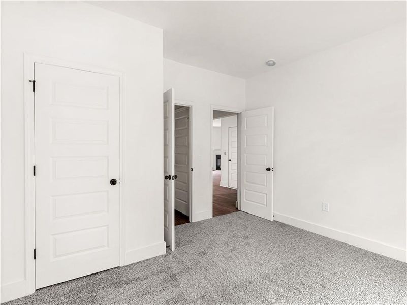 Spacious, unfurnished interior of a new home in , Mansfield (Image 37).