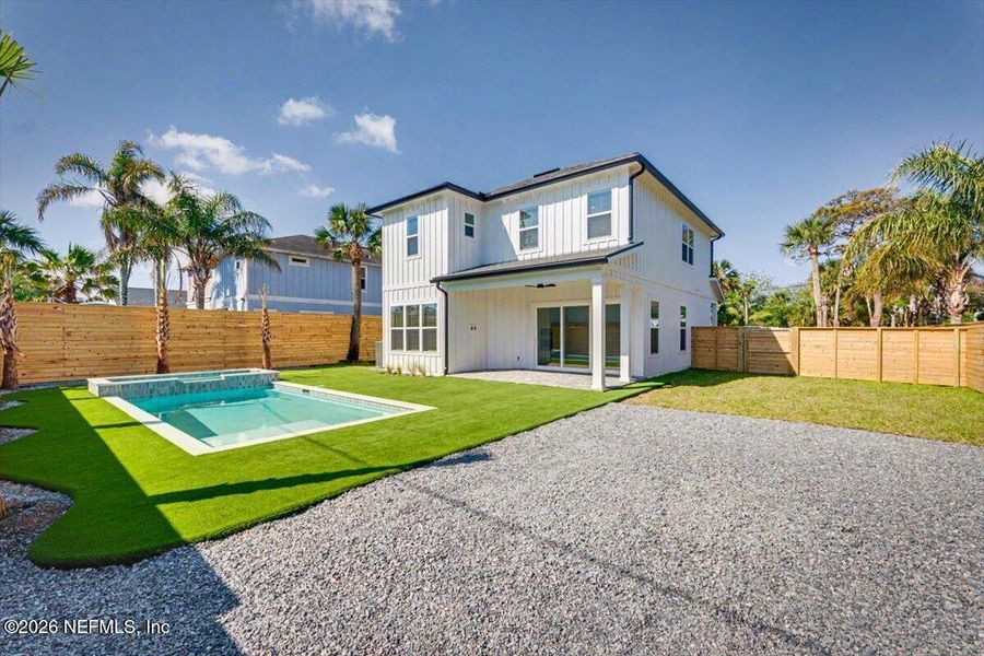 Exterior details and patio area of a home in , Jacksonville Beach (Image 3).