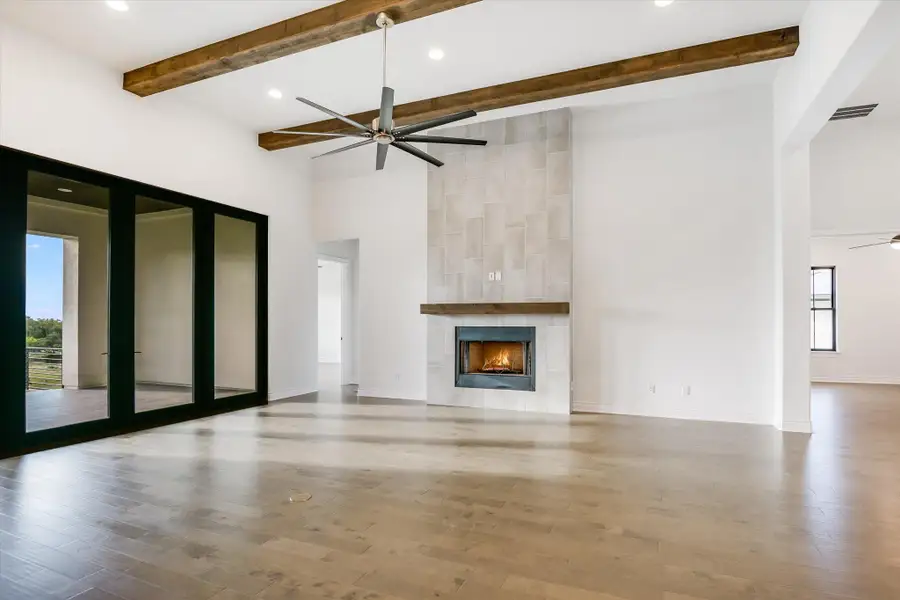 Furnished interior view inside a new home in , Horseshoe Bay (Image 4).