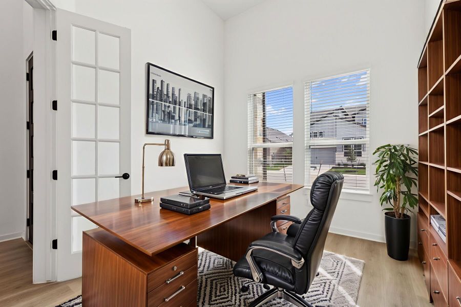 Study - Virtually Staged