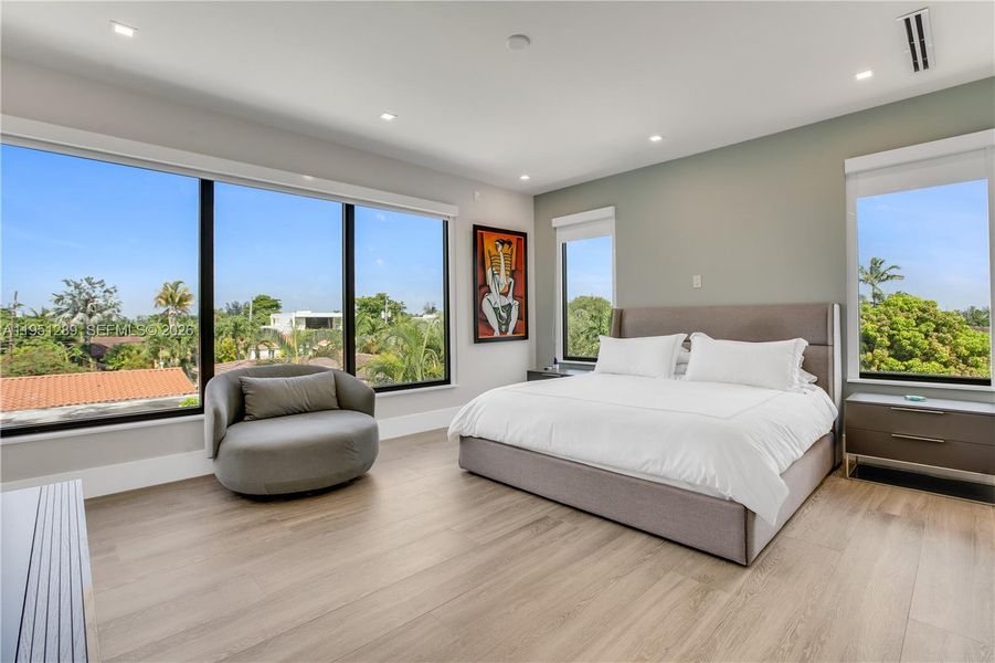 Furnished interior view inside a new home in , Surfside (Image 29).