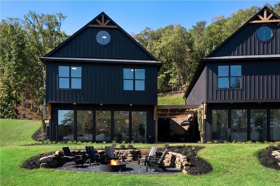 Community amenities in , Waleska (Image 24).