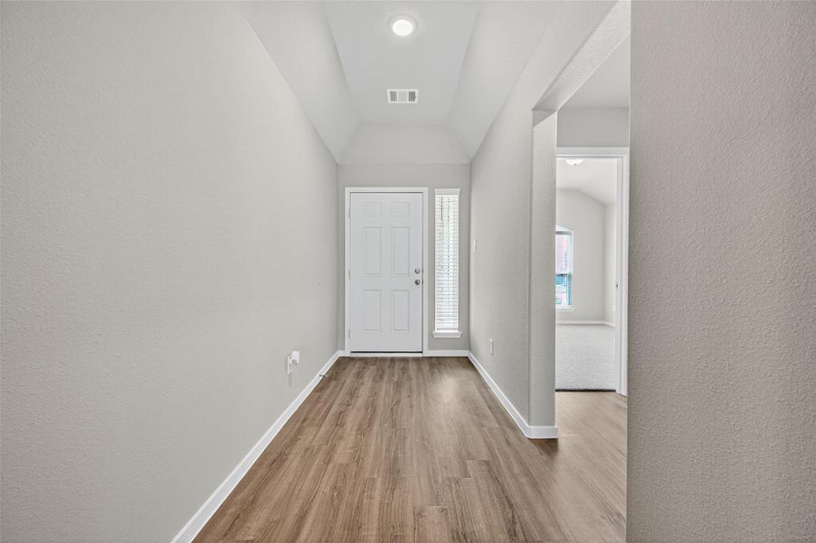 Spacious, unfurnished interior of a new home in Cypress Green, Hockley (Image 33). Spacious, unfurnished interior of a new home in Cypress Green, Hockley (Image 33).
