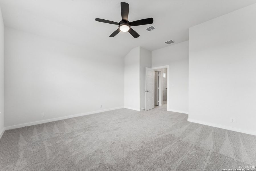 Spacious, unfurnished interior of a new home in Mayfair - Select Classic Series, New Braunfels (Image 18).