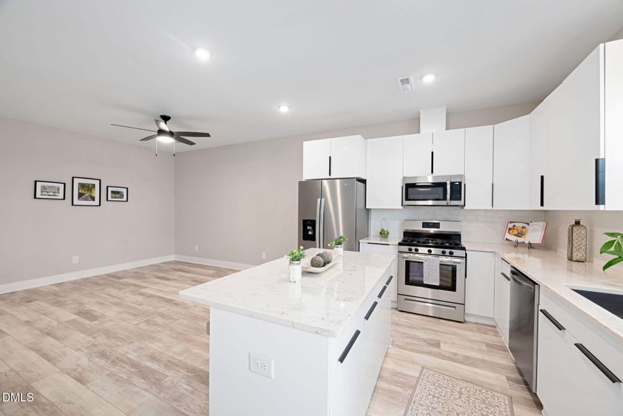 25-web-or-mls-4208-convergence-st