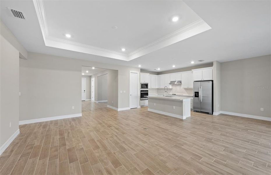 Spacious, unfurnished interior of a new home in The Strand at Cedar Grove, North Port (Image 26).